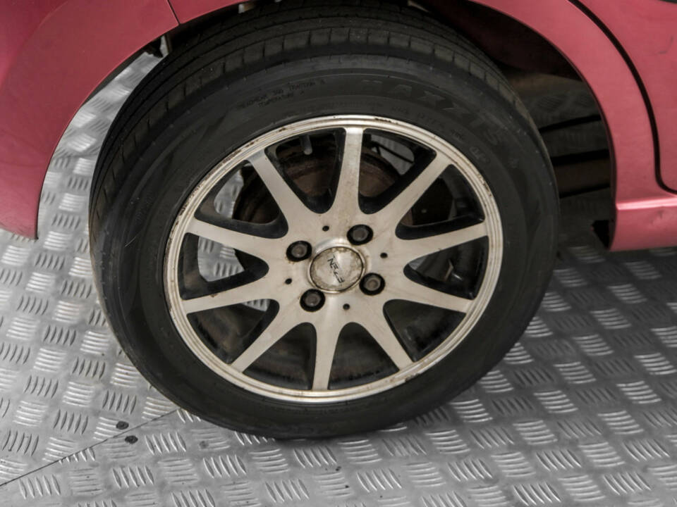 Image 30/48 of Suzuki Alto (2010)