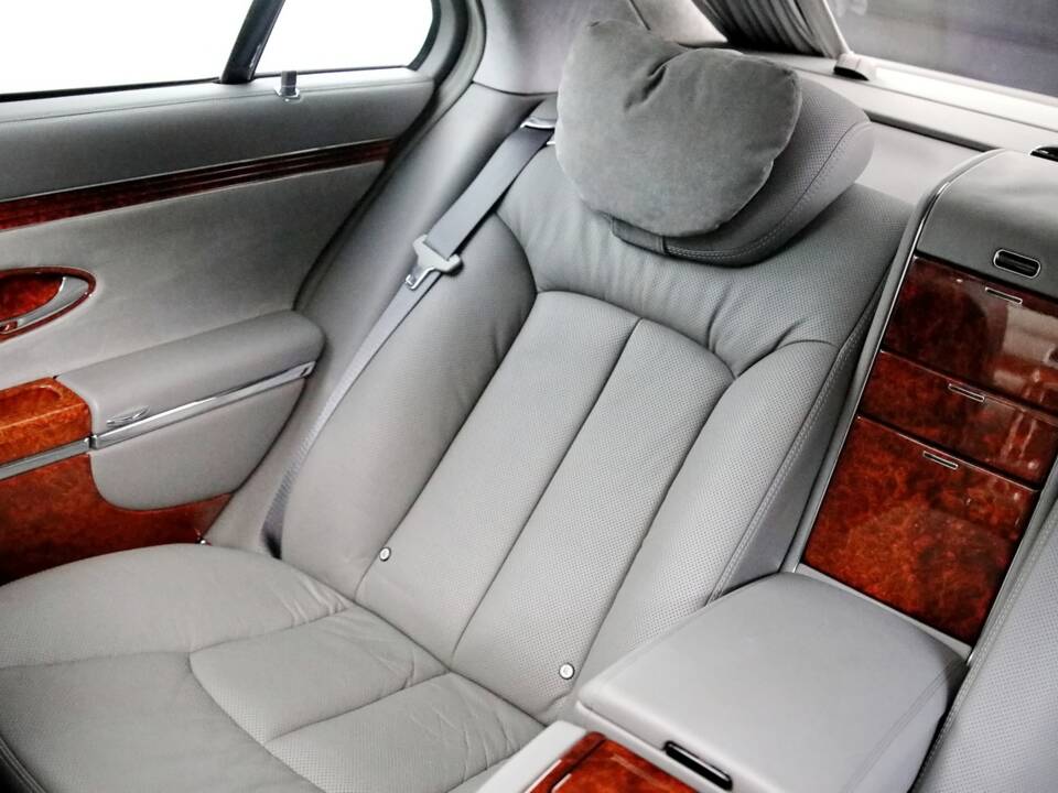 Bild 9/30 von Maybach 57 (2003)
