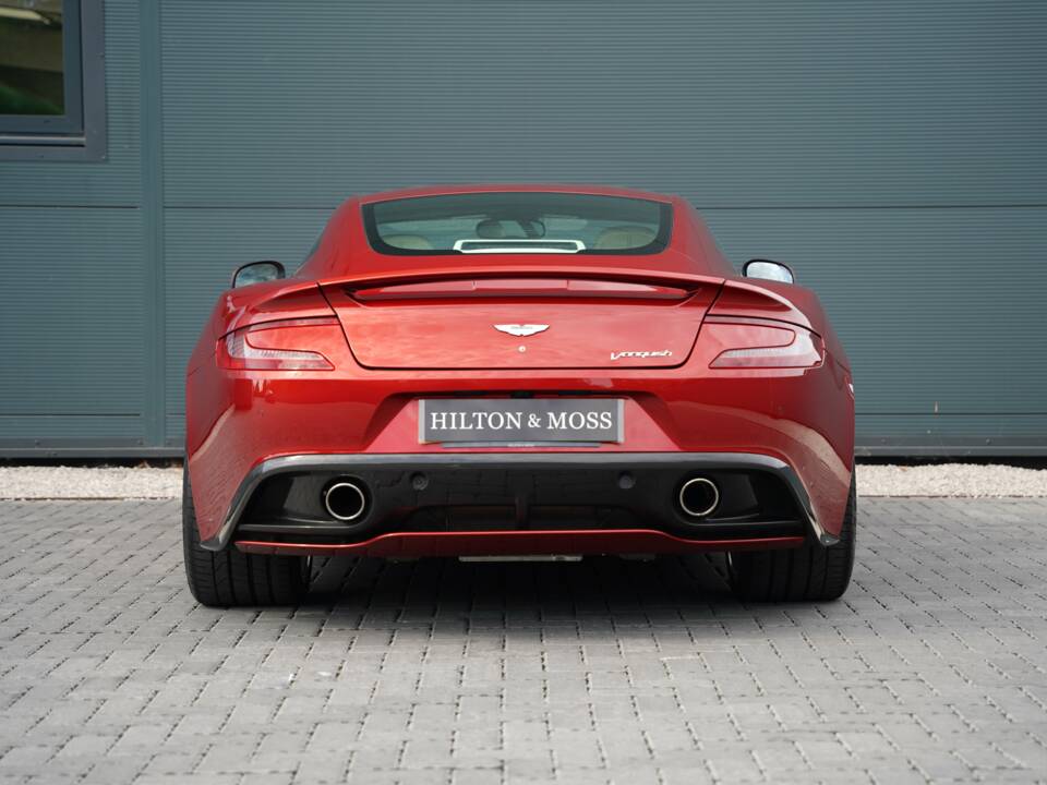 Bild 8/50 von Aston Martin Vanquish (2013)