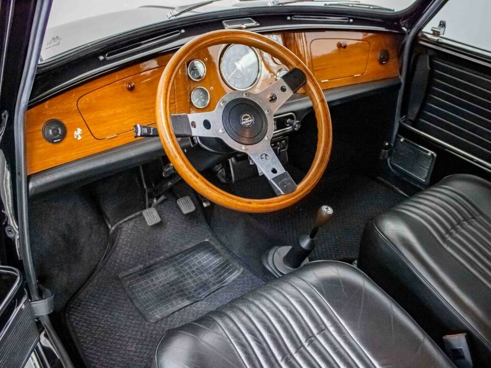 Imagen 25/25 de Mini 1000 (1978)