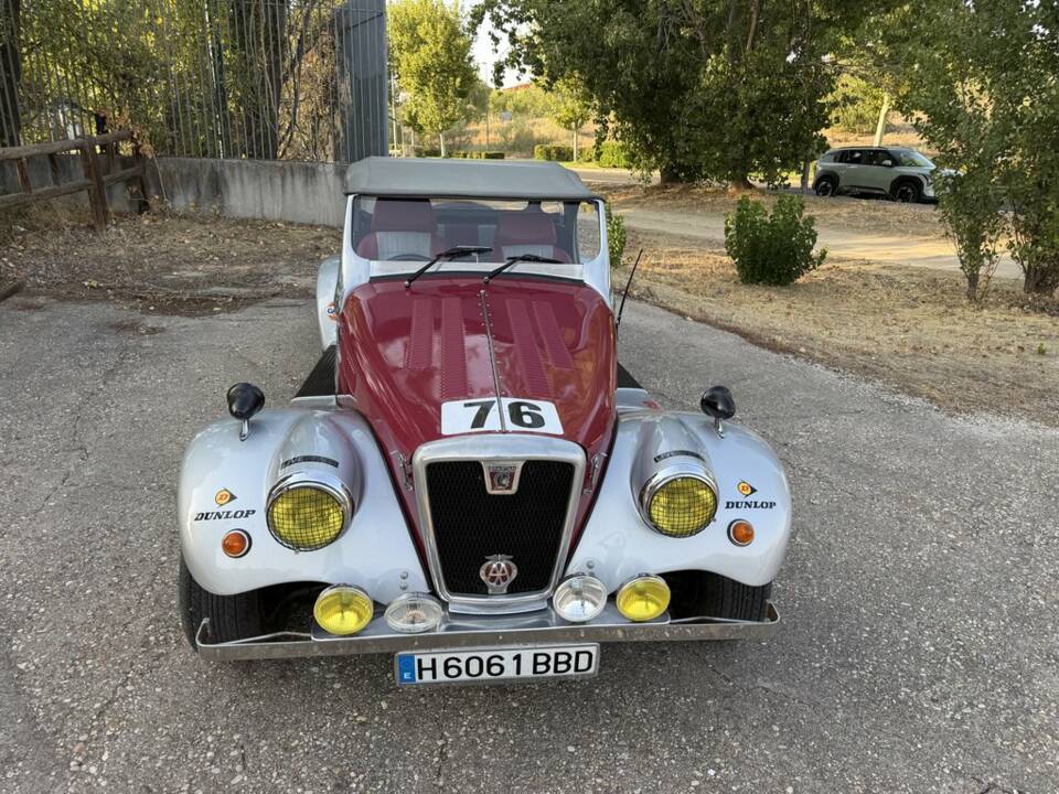 Bild 5/8 von Spartan Roadster (1978)