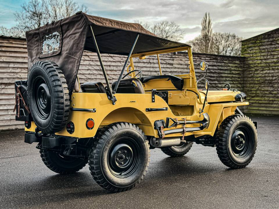 Image 16/25 of Willys-Overland CJ-3A (1949)
