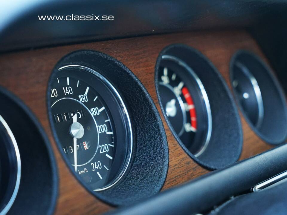 Bild 17/27 von BMW 3.0 CSi (1973)