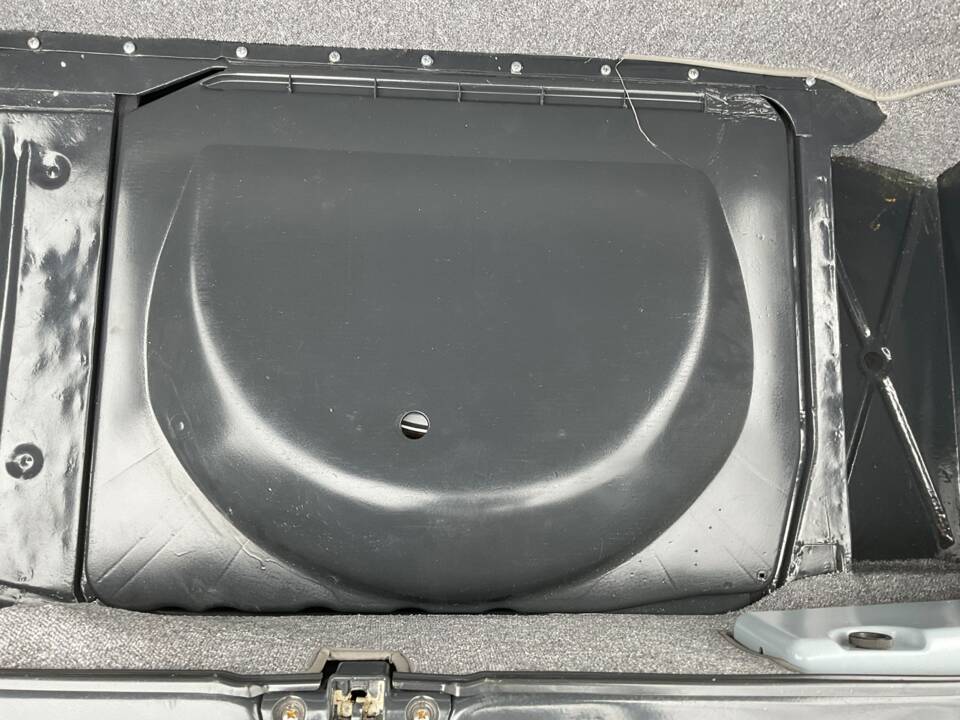 Afbeelding 164/177 van Mercedes-Benz 350 SL (1974)