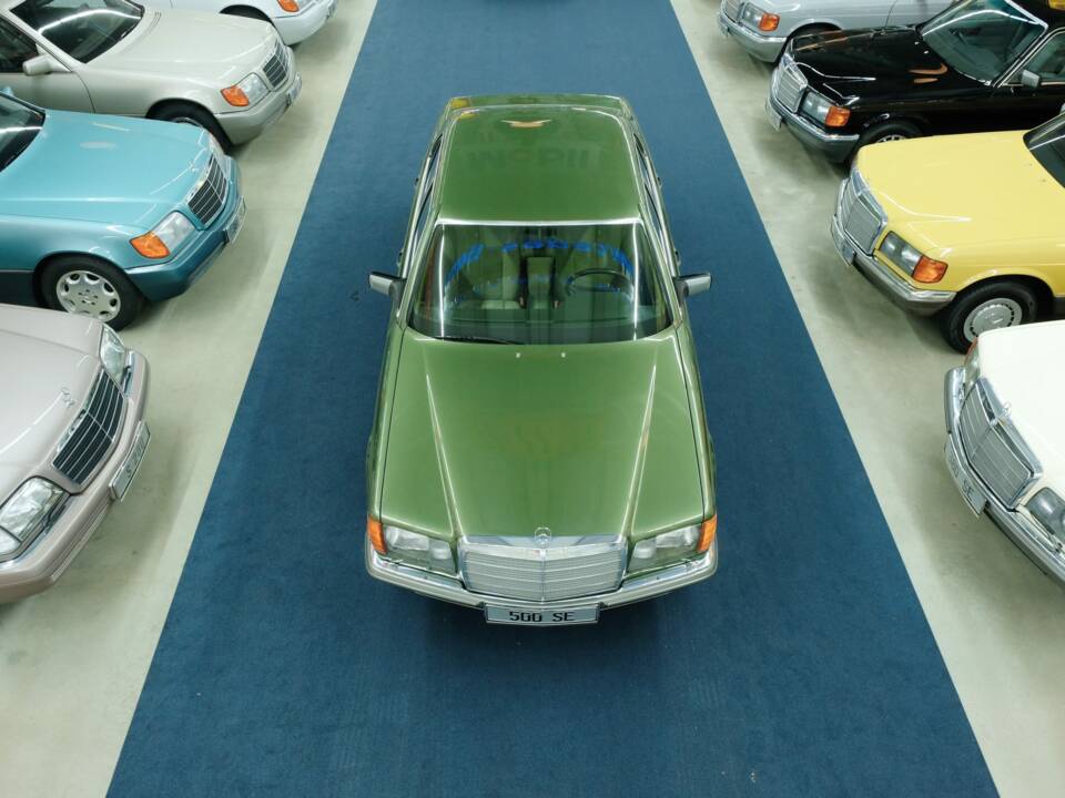 Bild 4/50 von Mercedes-Benz 500 SE (1982)