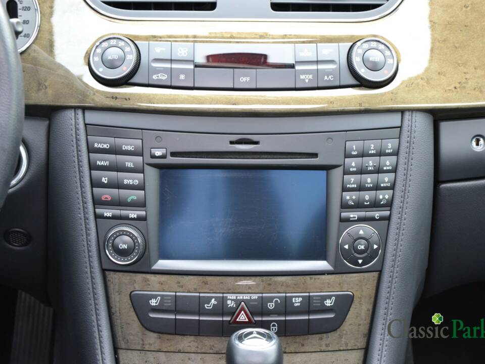 Bild 44/50 von Mercedes-Benz CLS 350 CGI (2008)