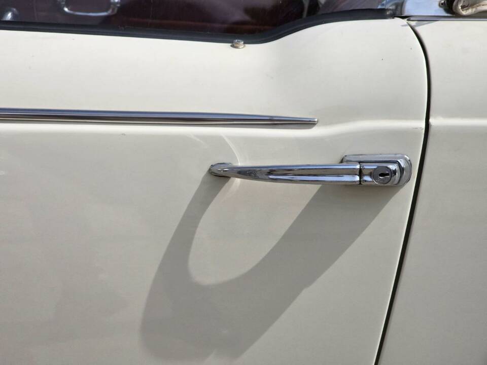 Imagen 41/46 de Triumph TR 4A (1965)