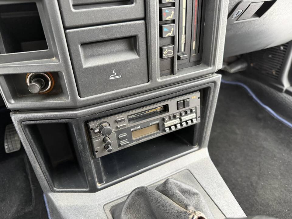 Bild 44/62 von Peugeot 505 Break 4x4 Dangel (1988)