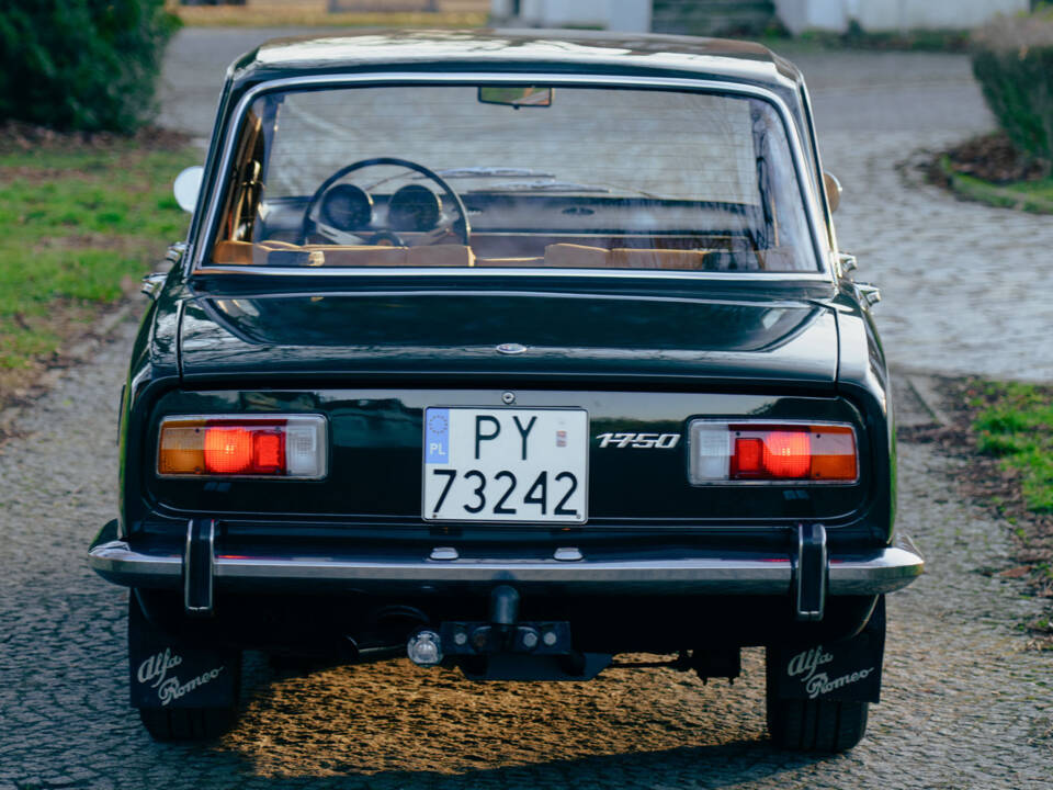 Image 65/78 de Alfa Romeo 1750 Berlina (1970)