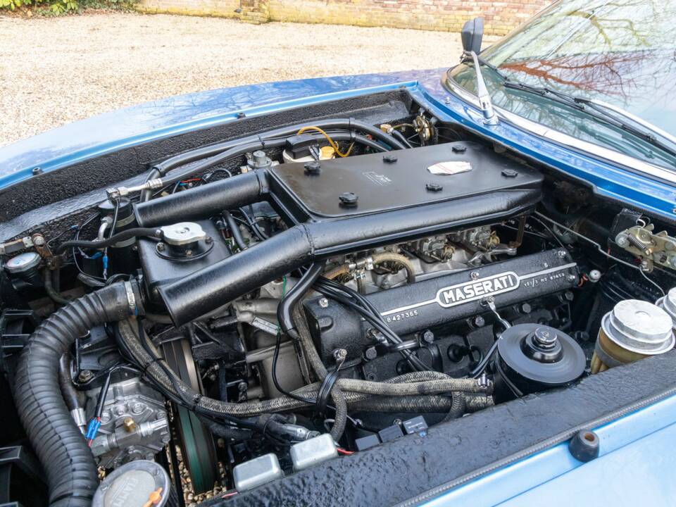 Image 4/50 of Maserati Indy 4900 (1971)