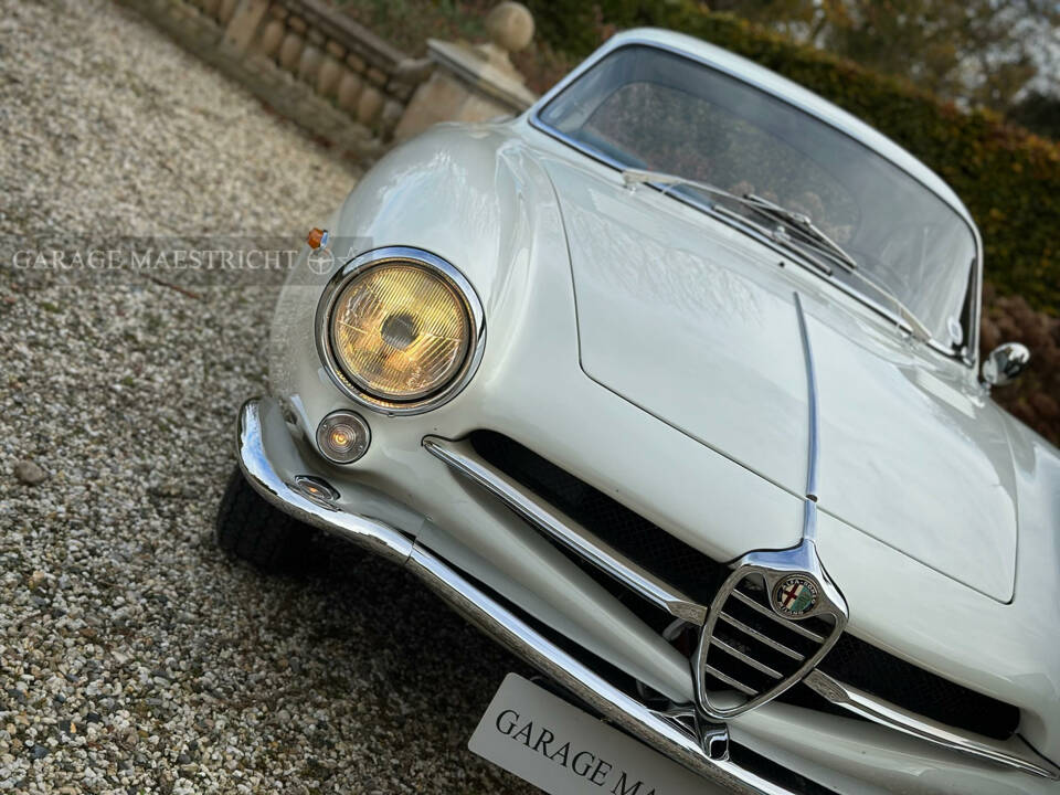 Immagine 19/100 di Alfa Romeo Giulia Sprint Speciale (1963)