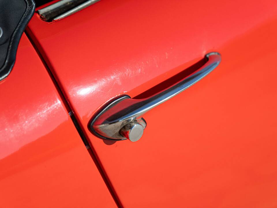 Immagine 29/50 di Alfa Romeo Giulia 1600 Spider (1964)