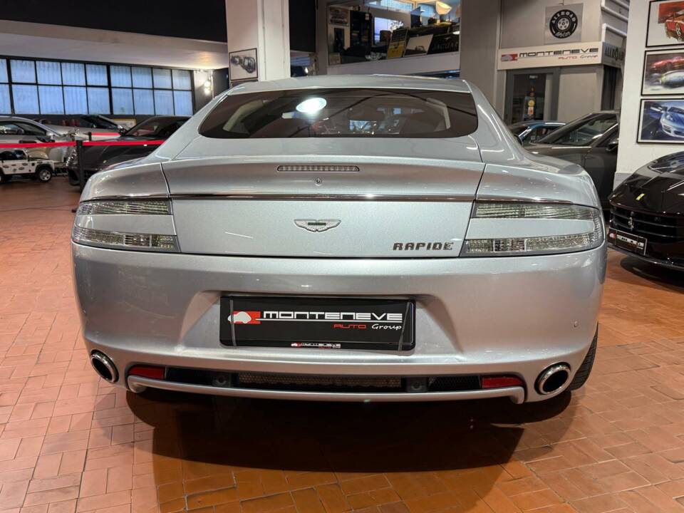 Immagine 5/42 di Aston Martin Rapide (2011)