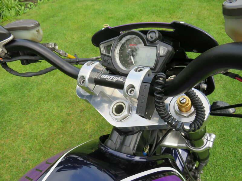 Immagine 8/48 di Kawasaki 750 H2-C (1975)