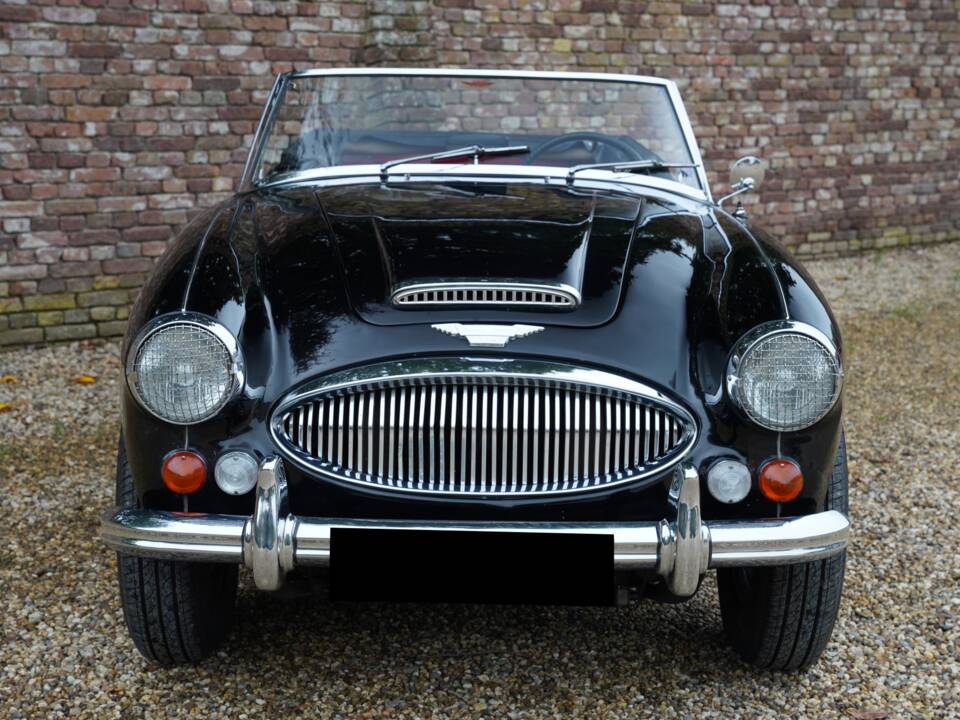 Image 5/7 de Austin-Healey 3000 Mk III (BJ8) (1967)