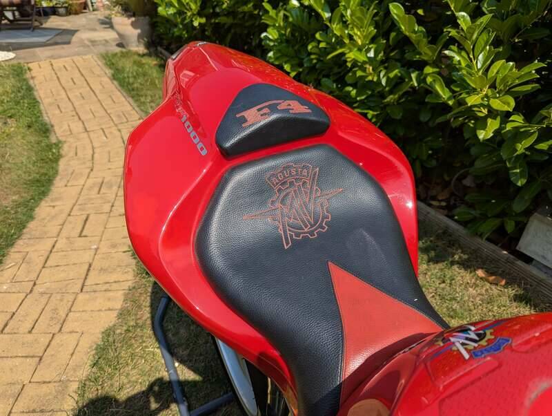 Bild 22/24 von MV Agusta DUMMY (2006)