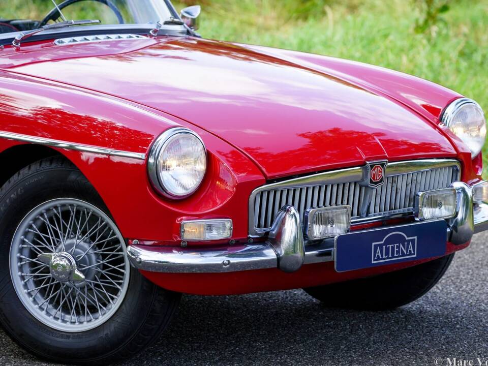 Image 8/39 de MG MGB (1964)