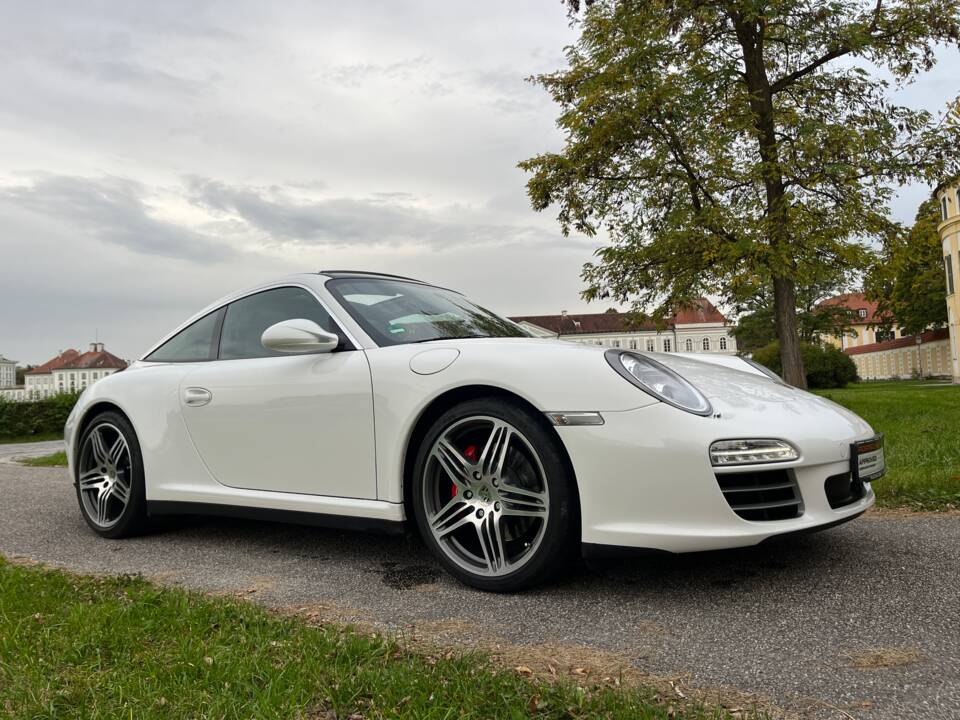 Afbeelding 18/58 van Porsche 911 3.2 Targa (2010)