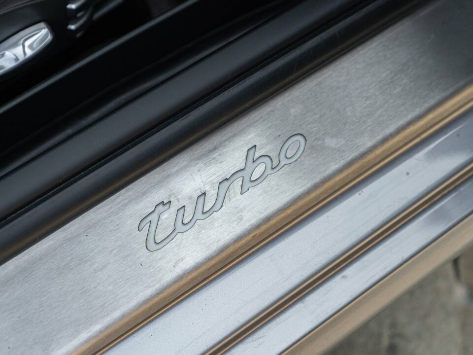 Image 44/50 of Porsche 911 Turbo (2008)
