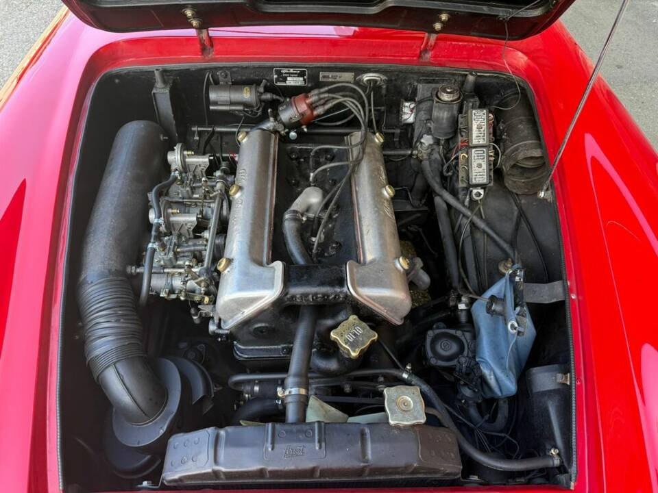 Image 16/20 of Alfa Romeo 2000 Spider (1961)