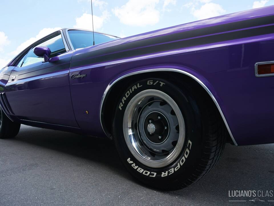 Bild 31/59 von Dodge Challenger R&#x2F;T (1971)