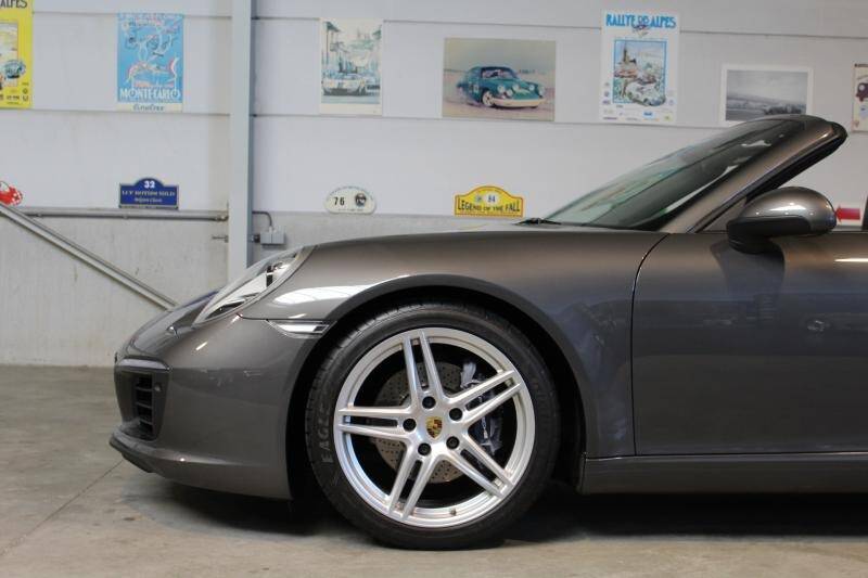 Image 4/13 of Porsche 911 Carrera (2016)
