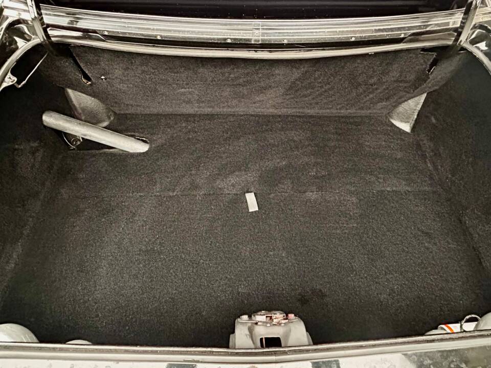 Image 13/14 of Dodge Dart Demon (1972)