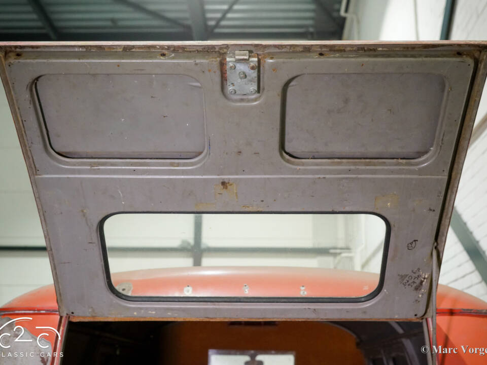 Image 46/55 of Volkswagen T1 panel van (1961)