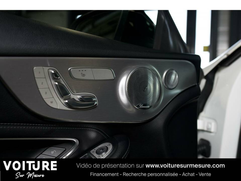 Image 16/21 of Mercedes-Benz C 300 (2018)