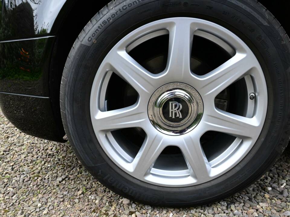 Immagine 39/50 di Rolls-Royce Phantom Coupé (2010)