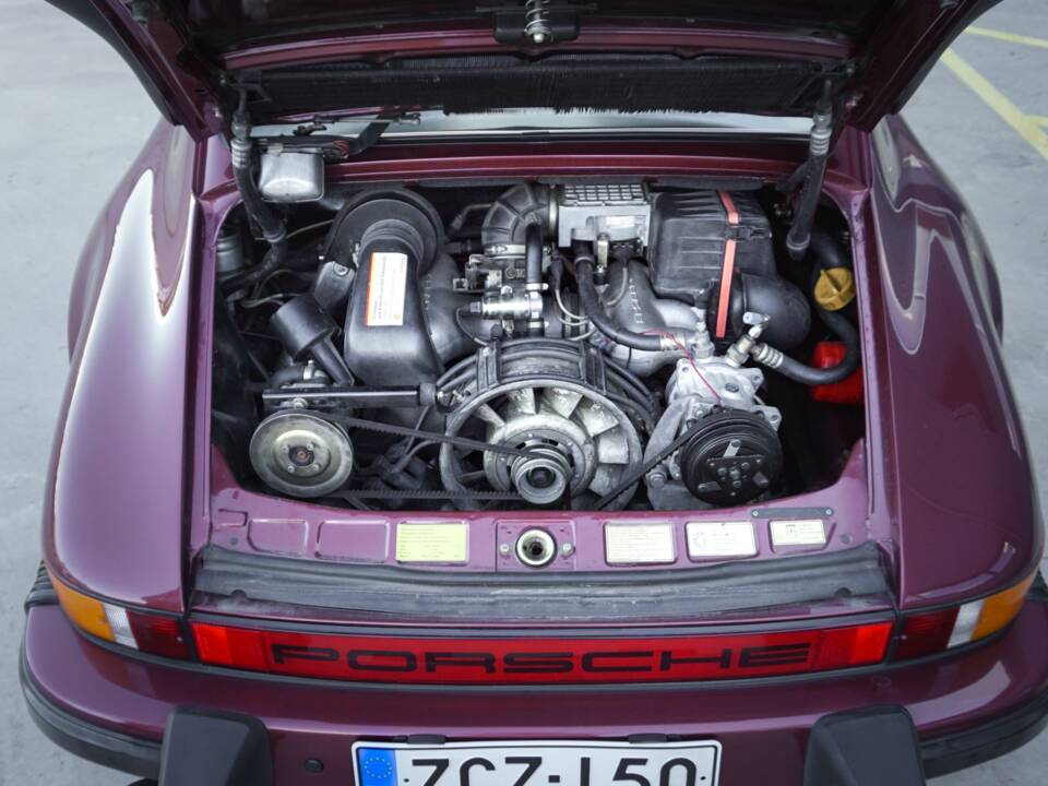 Bild 26/38 von Porsche 911 Carrera 3.2 (1986)