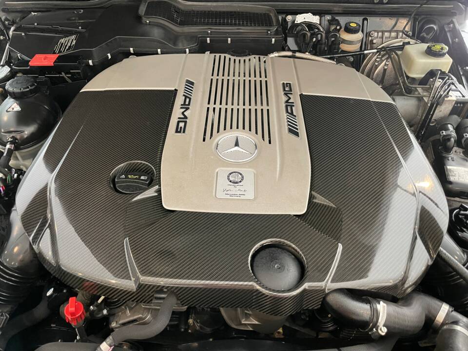 Immagine 22/24 di Mercedes-Benz G 65 AMG (2017)