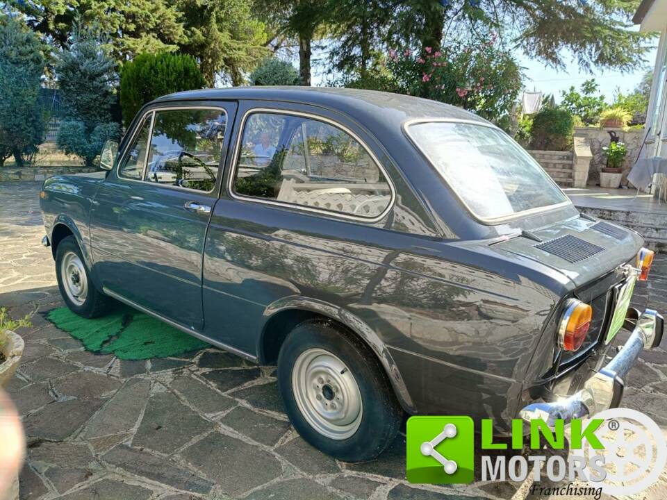 Imagen 4/10 de FIAT 850 Super (1964)