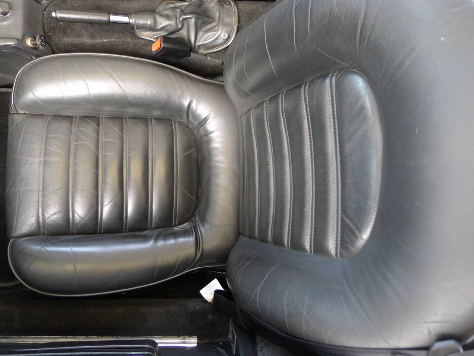 Bild 17/32 von Alfa Romeo 2000 Spider Veloce (1981)