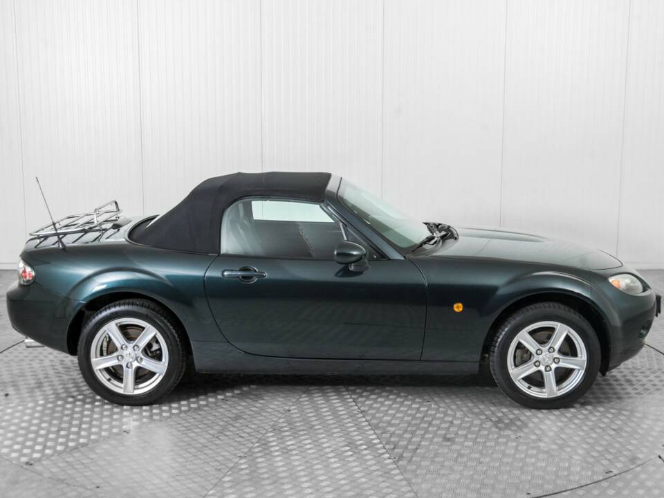 Image 48/48 of Mazda MX-5 1.8 (2006)