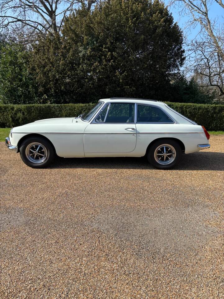 Bild 4/20 von MG MGB GT (1972)