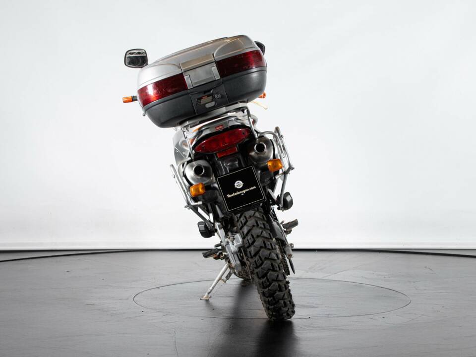 Imagen 7/50 de Aprilia Pegaso 650 (1999)