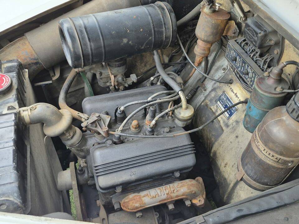 Image 50/53 of Lancia Appia C10 (1957)