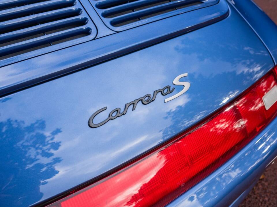 Immagine 21/41 di Porsche 911 Carrera S (1997)