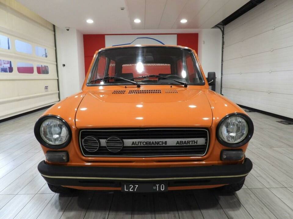 Image 2/15 de Autobianchi A112 Abarth (1974)