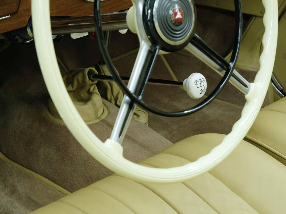 Bild 29/50 von Mercedes-Benz 320n Cabriolet A (1938)