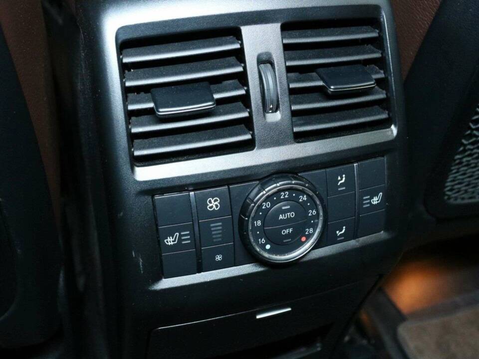 Bild 22/50 von Mercedes-Benz GL 350 BlueTEC 4MATIC (2016)