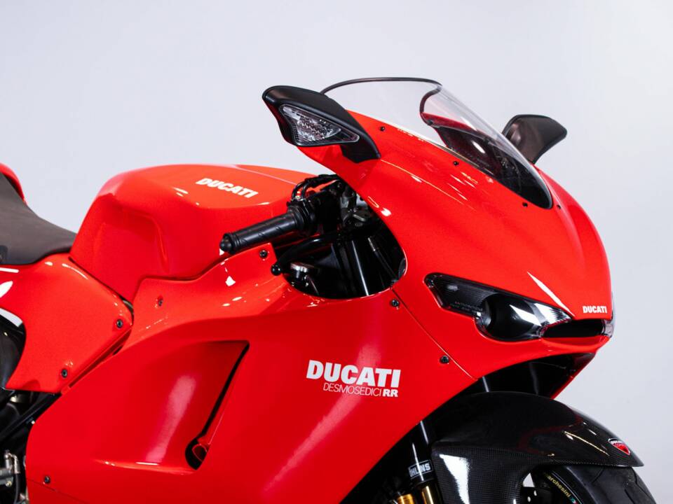 Bild 50/50 von Ducati DUMMY (2008)