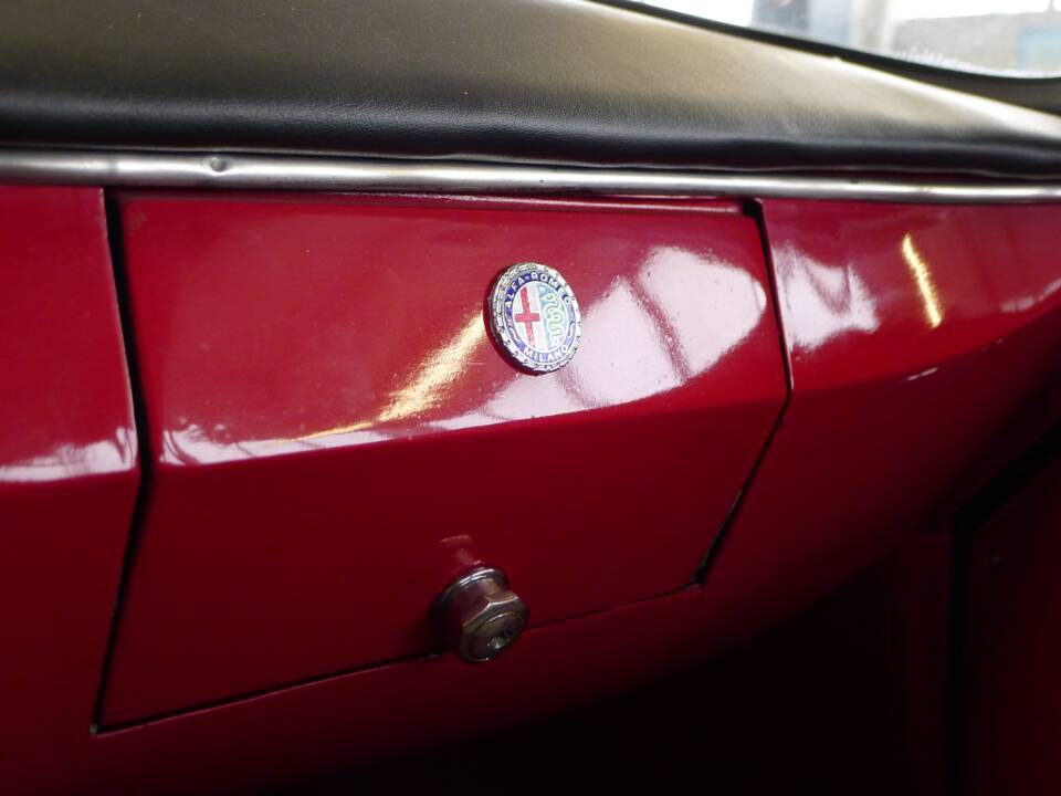 Image 12/31 of Alfa Romeo Giulietta Sprint (1962)