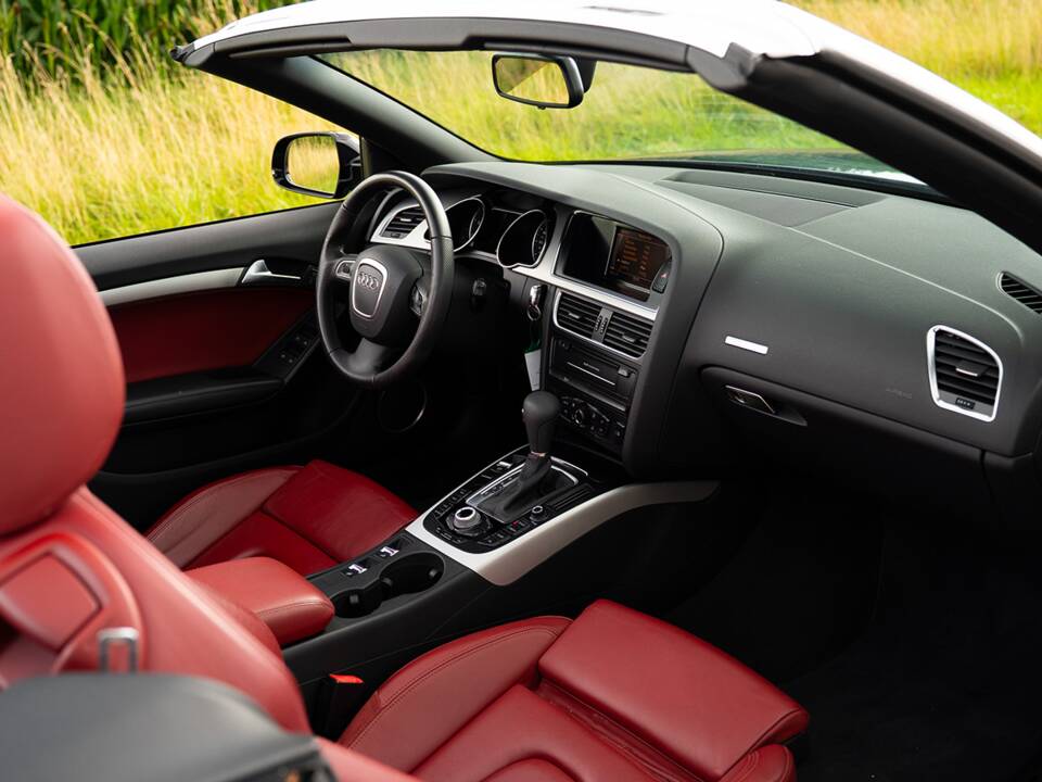 Image 28/33 of Audi A5 2.0 TFSI (2010)