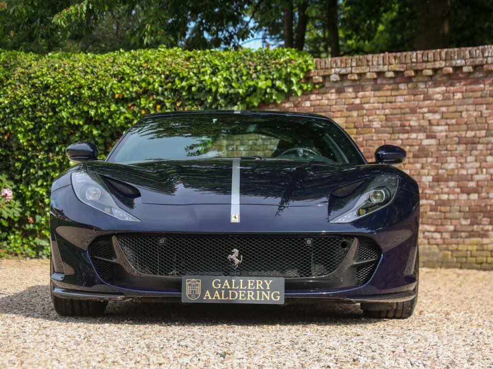 Image 5/50 of Ferrari 812 Superfast (2020)