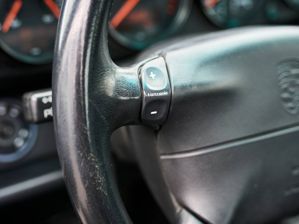 Bild 13/32 von Porsche 911 Carrera (1995)