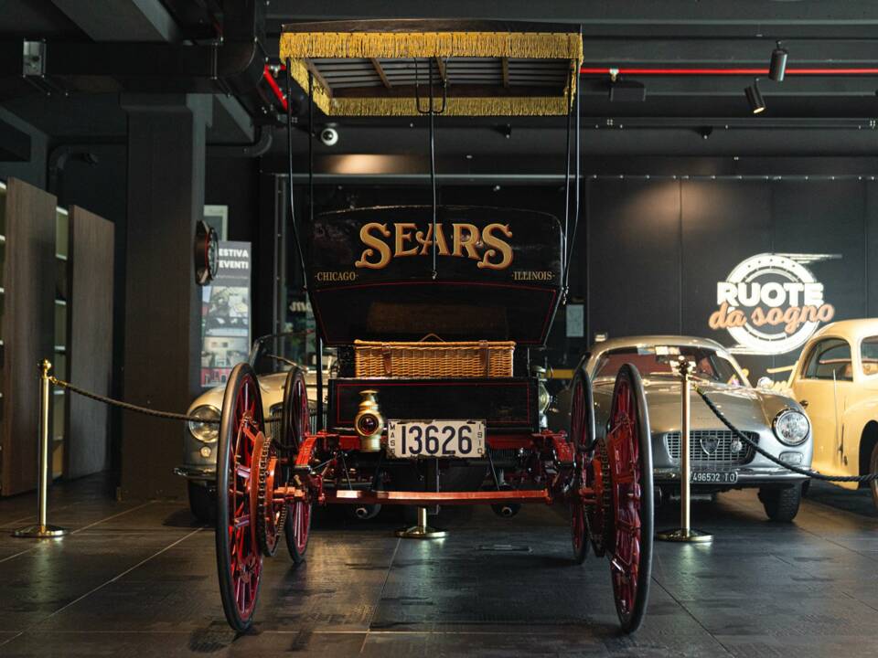 Image 7/45 of Sears 14 HP (1910)