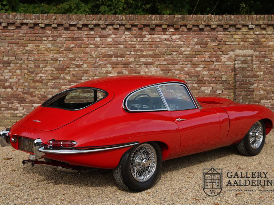 Immagine 17/50 di Jaguar E-Type 3.8 (1963)