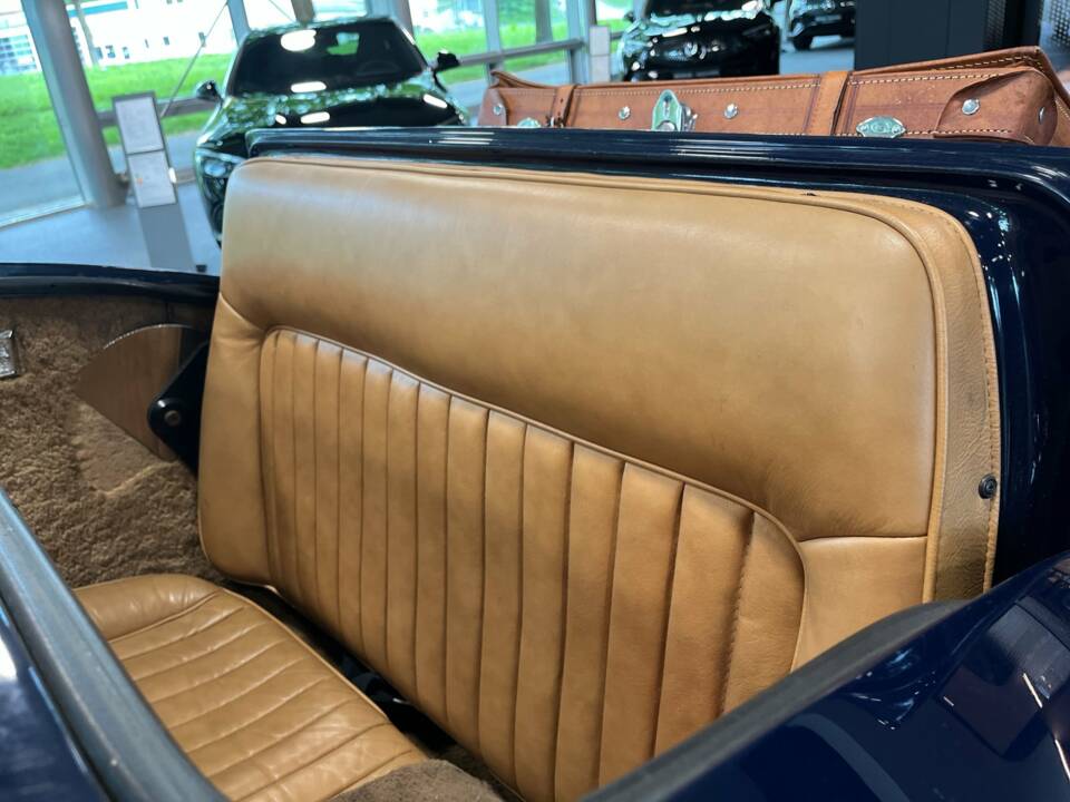 Bild 6/22 von Excalibur Roadster IV (1983)